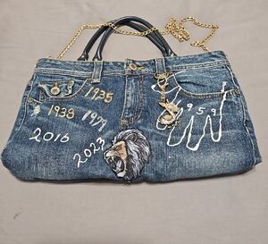 Denim Lion Embroidered Women's Bag